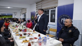Dinçer, Polis Adayları ile İftar Yaptı