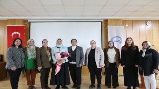 Güçlü Toplumun Yolu Güçlü Aileden Geçer