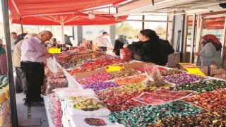 Şeker Tezgahları Renklenmeye Başladı