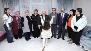 Vali Kumbuzoğlu “Mutlu Aile Mutlu Toplum Hedefiyle Çalışıyoruz”