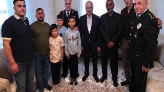 Vali Kumbuzoğlu’dan Şehit Ailelerine Ziyaret