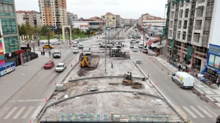 Aksaray Belediyesi Trafik Akışını Rahatlatmak İçin Kavşaklarda ve Yollarda Modern Düzenlemeler Yapıyor