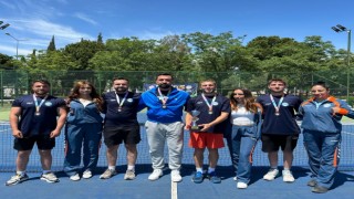 ASÜ Erkek Tenis Takımı Türkiye Şampiyonası'nda Üçüncü Oldu