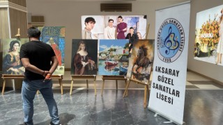 Güzel Sanatlar Lisesi Öğrencilerinin Sanat Eserleri Ziyaretçileri Büyüledi