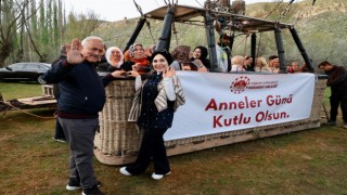 Ihlara Vadisi’nde Anneler Günü’ne Özel Balon Turu