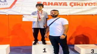 Genç Karateci Yılmaz Türkiye 3’üncüsü Oldu