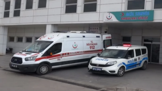 Konya Yolunda Kamyon Devrildi 1 Yaralı