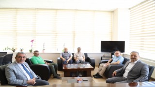 Rektör Arıbaş’tan İslami İlimler Fakültesi Dekanı Prof. Dr. Çoban’a Hayırlı Olsun Ziyareti