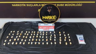 Midesindeki 433 Gram Uyuşturucu İle Aksaray Emniyetine Yakalandı