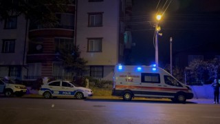 22 Yaşındaki Kadın Evinde Ölü Olarak Bulundu