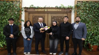 ASÜ ESN Topluluğu’ndan Rektör Arıbaş’a Öğretmenler Günü ziyareti