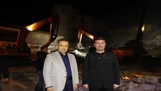 Başkan Dinçer Ve Milletvekili Aydoğdu, TEDAŞ İş Merkezi’nde Başlayan Yıkım Çalışmalarını Yerinde İnceledi