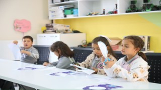 “Başkan Dinçer’den Öğrencilere Tatil Çağrısı: Okuyun, Keşfedin, Gelişin”