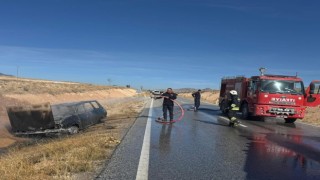 Ortaköy Yolunda Araç Yangını
