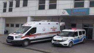 Motosiklet ile Otomobil Çarpıştı, 1 ağır Yaralı