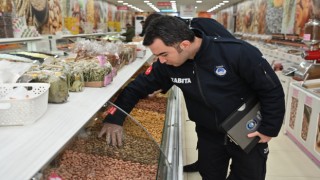 Yılbaşı Öncesi Kuruyemiş Satış Noktalarına Zabıta Denetimi