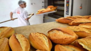 Vatandaşlar “Fırın Önlerinde Kuralsızlığa Göz Yumulmasın”