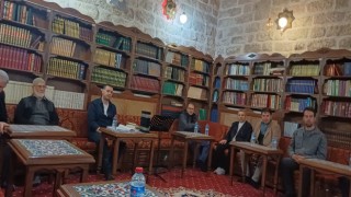 Bilim Kafede Türk Şiirinde Hz. Peygamber Tasavvuru Konuşuldu