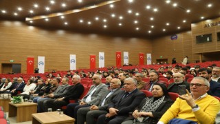 ASÜ’de öğrencilerle buluşan Turgay Karakaş: Hedeflerinizden Asla Vazgeçmeyin