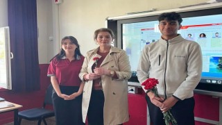 Lise Öğrencilerinden Kalpleri Isıtan Davranış