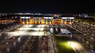 Belediye Millet Bahçesi Işıklandırıldı