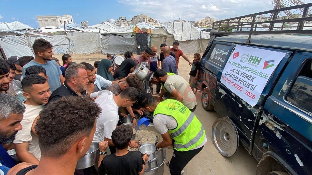 Aksaray İHH’dan Gazze’de Sıcak Yemek Desteği