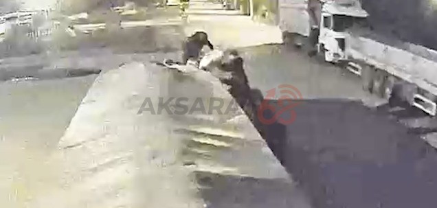 1.5 Ton Şeker Çaldılar