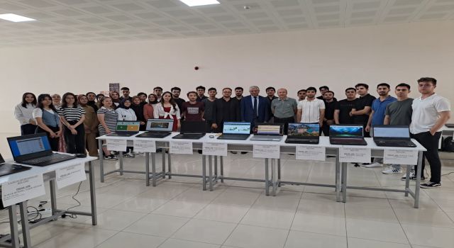 Yazılım Öğrencileri Eserlerini Sergiledi