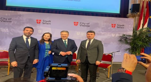 Belediye Başkanı Dr. Evren Dinçer Viyana’da Avrupa’nın En Büyük İftar Programına Katıldı