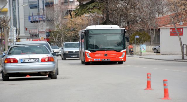 “Bayramda Kırmızı Otobüsler Ücretsiz Olacak”