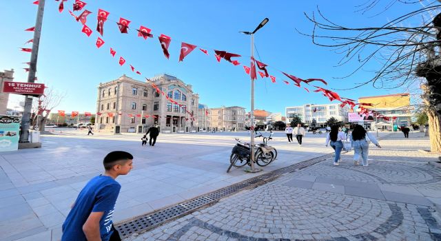 Esnaf Bayramdan Umduğunu Bulamadı