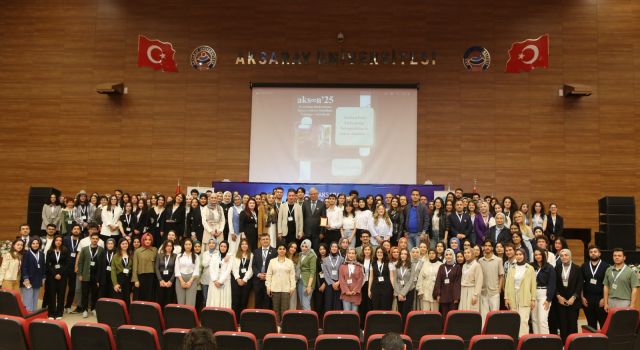 ASÜ Tıp Fakültesi'nden Beyin Cerrahisi ve Sinir Bilimine Işık Tutan Sempozyum