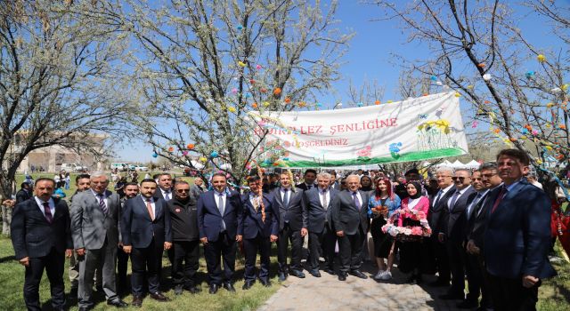 Aksaray Üniversitesi Bahar Şenlikleri Coşkuyla Başladı