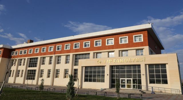 ASÜ Tıp Fakültesi Türkiye’nin En İyileri Arasında