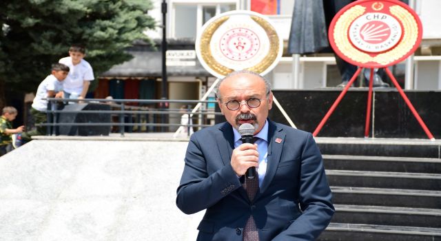 Özdemir; “Ülkesini ve Milletini Düşünen İnsanlar Bu Ülkeyi Yönetecek”