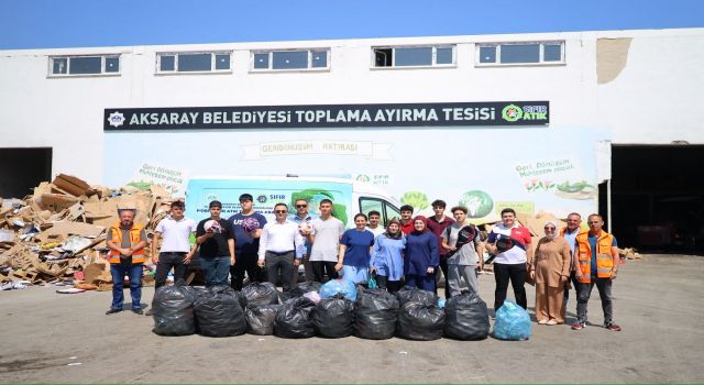Aksaray Belediyesi Çevreye Duyarlılık Gösteren Lise Öğrencisini Ödüllendirdi