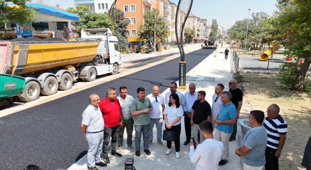 Başkan Dinçer, Büyük Bölcek Caddesi’nde Çalışmaları Yerinde İnceledi
