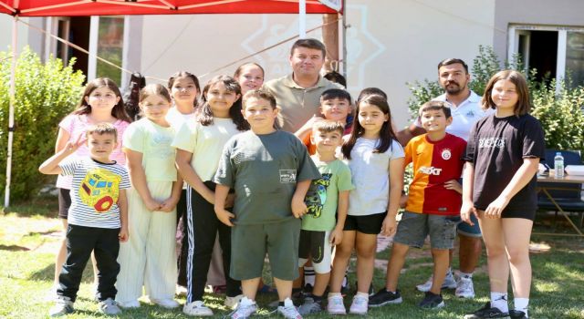 Belediye Başkanı Dr. Evren Dinçer Macera Parkta Gençler ve Ailelerin Eğlencesine Eşlik Etti