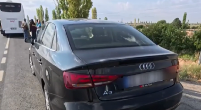 Otobüs İle Otomobil Çarpıştı 1 Yaralı