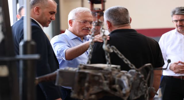 Vali Mehmet Ali Kumbuzoğlu Sanayi Sitesini Ziyaret Etti
