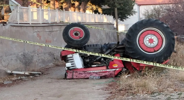 Ağaçören İlçesinde Traktör Kazası 1 Ölü