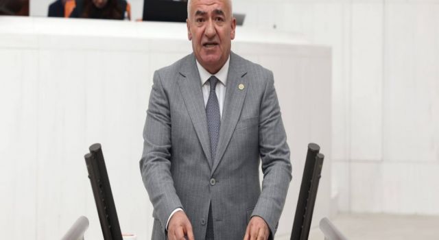 Kaşlı Spor Kompleksi Israrını Sürdürüyor