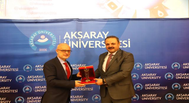 Aksaray Üniversitesinde Merhum Aliya İzzetbegoviç Doğumunun 100. Yılında Anıldı
