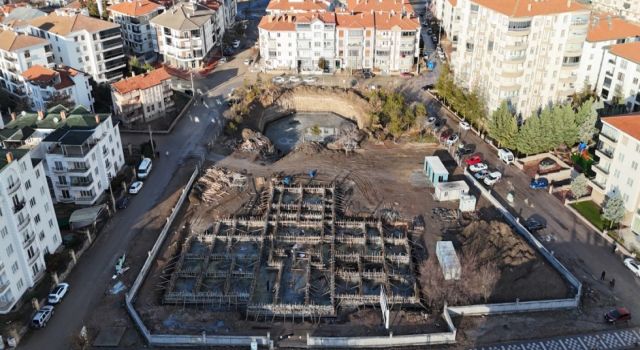 Kış Şartlarına Rağmen Çocuklar İçin Mücadele Ediyorlar