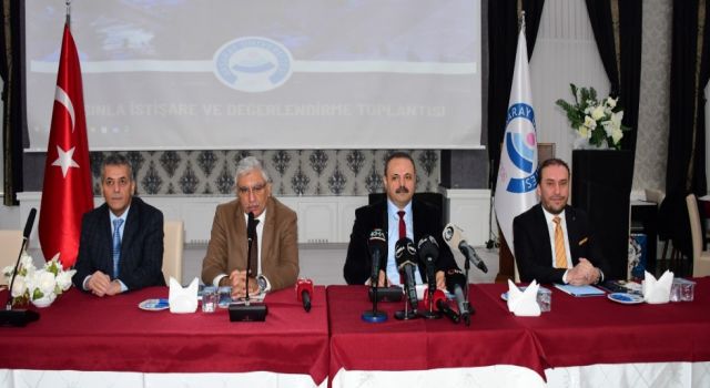 Rektör Arıbaş, “Aksaray Üniversitesi 2025’de Kendi Tarihi Rekorunu Kırdı”