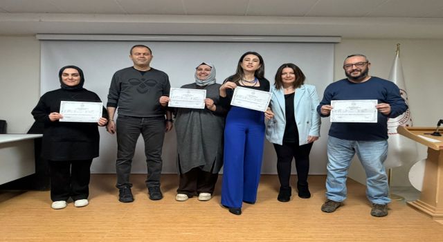 Sağlık Çalışanlarına İşaret Dili Eğitimi Verildi