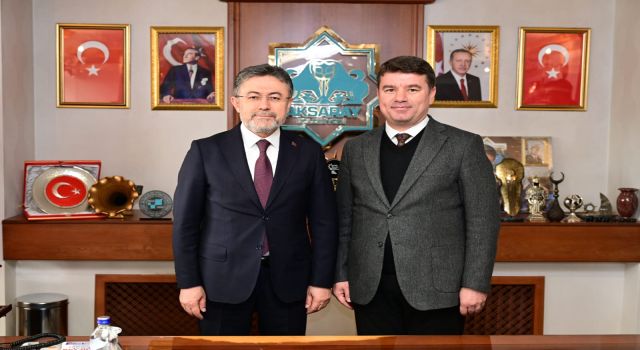 Tarım Ve Orman Bakanı İbrahim Yumaklı Belediye Başkanı Dr. Evren Dinçer’i Ziyaret Etti