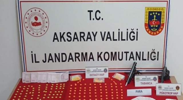 Zehir Tacirlerine Jandarma Tokadı 2 Tutuklama