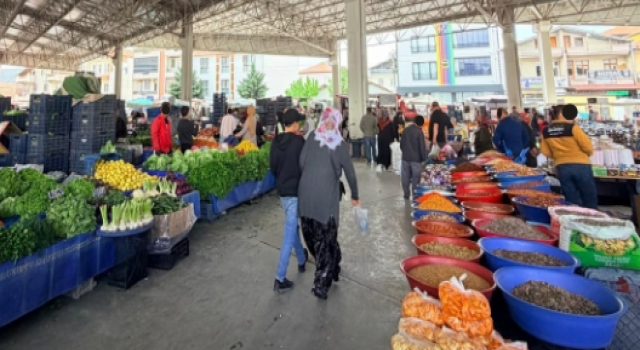 Pazar Tezgâhlarında Bahar Etkisi