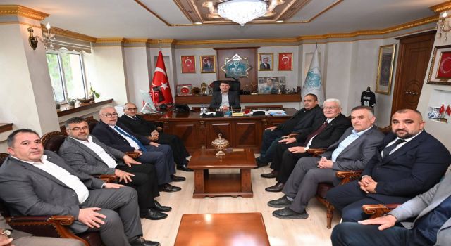 STK İstişare Kurulu Üyeleri, Başkan Dinçer’i Ziyaret Etti